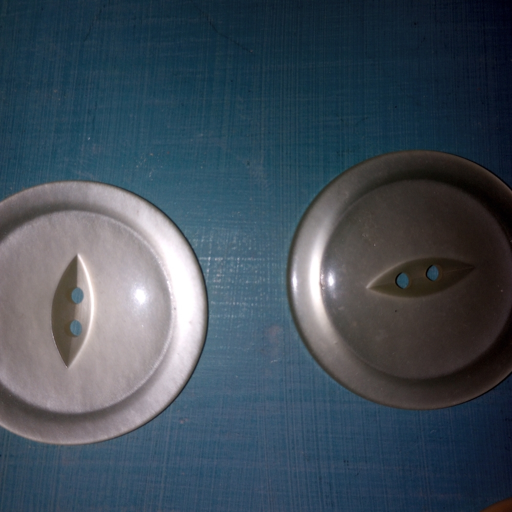 Designer Buttons - Picture 8 of 15